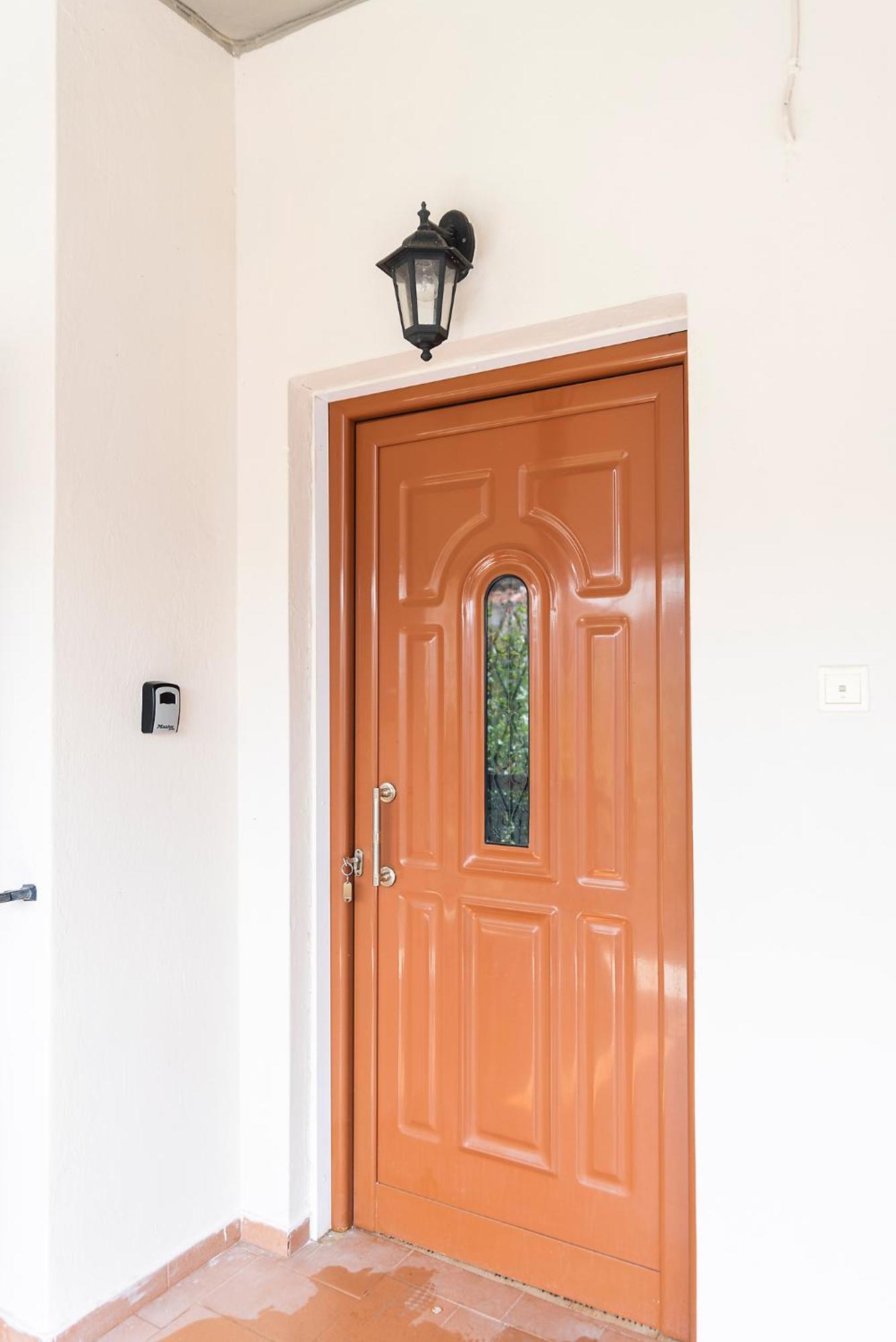 Apartment Oikos Skmt